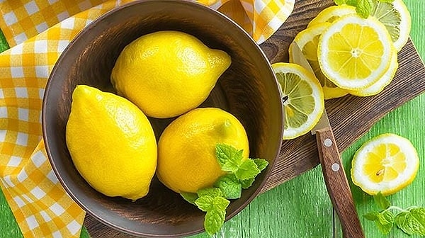 Sofralarımızın olmazsa olmazı: Limon