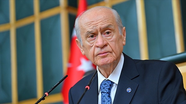 MHP’nin lideri Devlet Bahçeli, sosyal medyadan yaptığı açıklamada ilk kez “PKK’nın kurucu önderi” tabirini kullanmıştı.