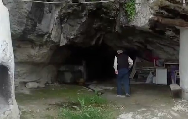 Güney Koreli belgesel ekibi, “Demir Dünya” projesiyle Şükrü Kurt’un doğayla iç içe yaşamını ve Anadolu’nun bilinmeyen yönlerini dünyaya tanıtmayı hedefliyor.