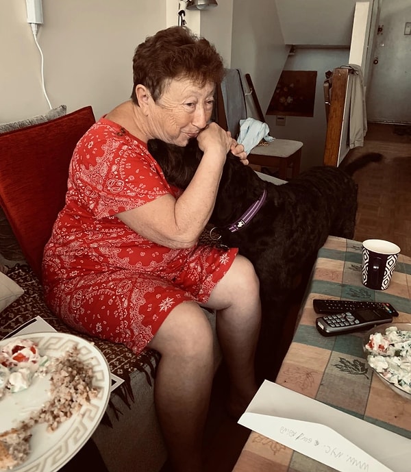 5. Köpekler de kime yanaşacağını iyi biliyor diyebilir miyiz? 😹
