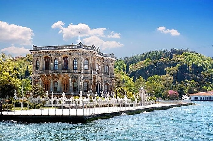 Kucuksu Pavilion Travel Guide: Explore the Pearl of Uskudar
