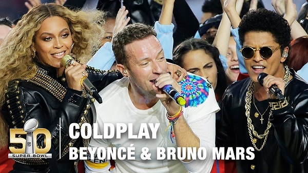2016 yılında Beyonce ve Bruno Mars ile Super Bowl'da unutulmayacak bir performans sergilediler!