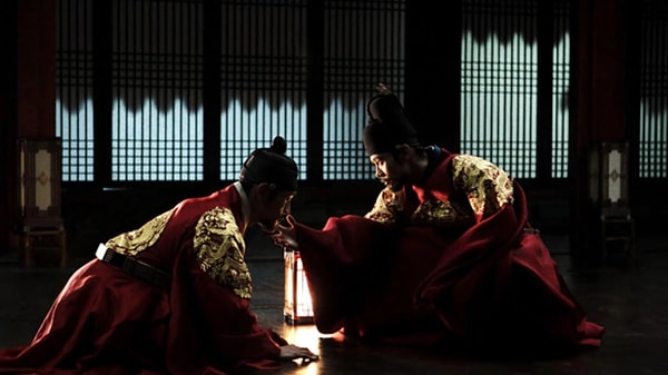 16. Masquerade (2012) – Choo Chang-min