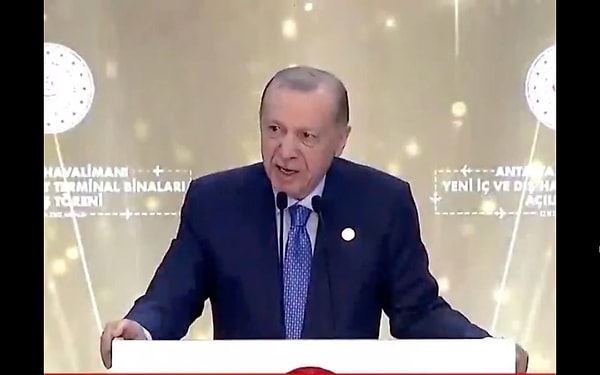 Özgür Özel için "Ülkesini başka ülkelere şikayet edenler bu gururu anlayamaz. Batı karşısında eğilip bükülenler, el pençe divan duranlar, bizim bu dik duruşumuzu anlayamaz." diyen Erdoğan boykot meselesine değindi.