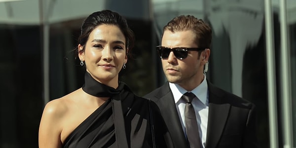 İBB Başkanı Ekrem İmamoğlu'nun tutuklanmasından sonra alevlenen boykot çağrılarına destek veren Aybüke Pusat başrolü olduğu Teşkilat'ın kadrosundan çıkarılmıştı.