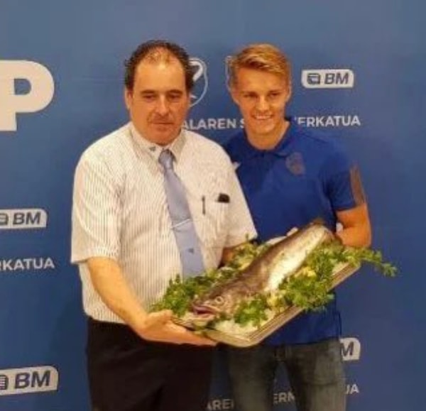 Odegaard böyle zorlu yollardan döndü zirveye...