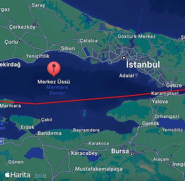 İstanbul’da bugün öğle saatlerinde 6.2 büyüklüğünde deprem meydana geldi.