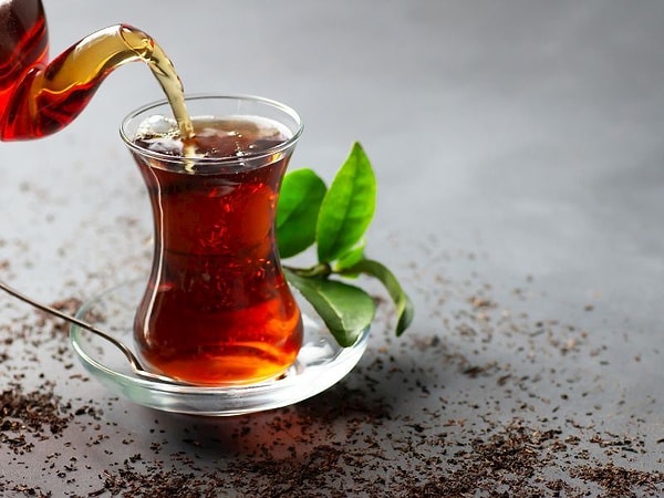 Konkordato ilan eden şirketlere bir isim daha eklendi. 1905 yılında kurulan ve yıllardır Türk çay sektöründe önemli bir yere sahip olan Tirebolu 42, iflasın eşiğine geldi. Görseli