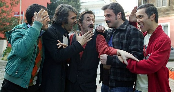 Geniş Aile Benzeri Diziler