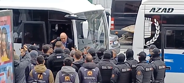 1 Mayıs sebebiyle bugün İstanbul’da hareketli saatler yaşanıyor.
