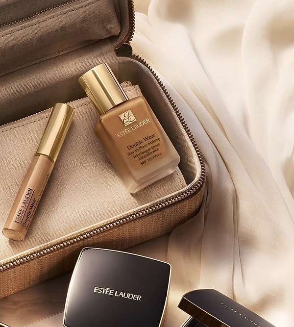 6. Hepsiburada indirimlerinde bugün! Estee Lauder Double Wear Stay-in-Place Fondöten var.