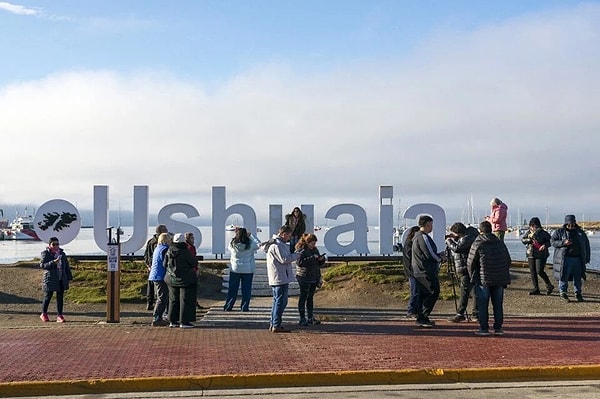 Deprem, Arjantin'in Tierra del Fuego eyaletinin başkenti Ushuaia'da yerel saatle 09.58'de hissedildi. Görseli