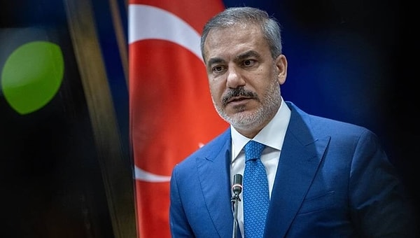 Bir mesaj da Hakan Fidan'dan geldi.