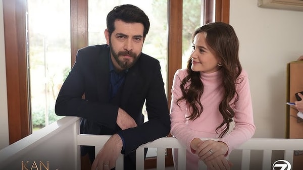 Barış Baktaş, Yağmur Yüksel'le birlikte rol aldığı Kan Çiçekleri adlı günlük diziyle ünlenen bir isim. Görseli