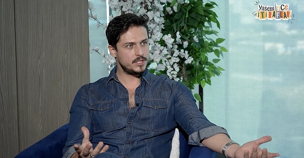 Dizide Gökhan Keser'le ilgili en çok merak edilen konusu ise dublaj detayıydı. Pek çok kişi Keser'a şarkıcı olmasına rağmen neden dublaj yapıldığını sorgulamıştı.