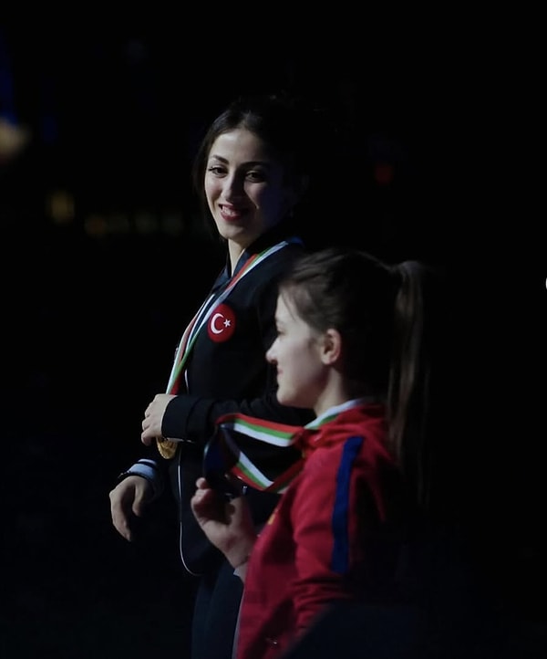 +Genç sporculara neler tavsiye edersin?