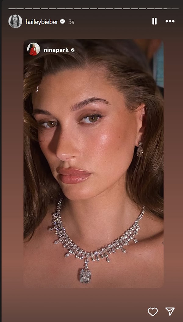 Hailey Bieber