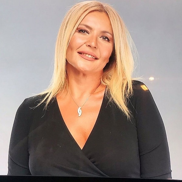 Televizyon programcılığını bırakan Seda Akgül, YouTube'da program yapmaya başladı.