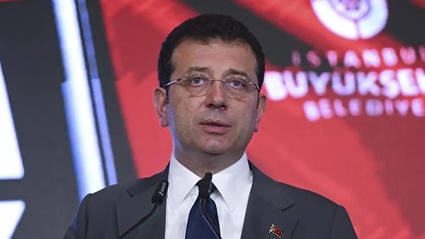 “Terörsüz Türkiye Projesi” ile ilgili PKK’nın aldığı feshi kararı gündemdeki yerini koruyor.