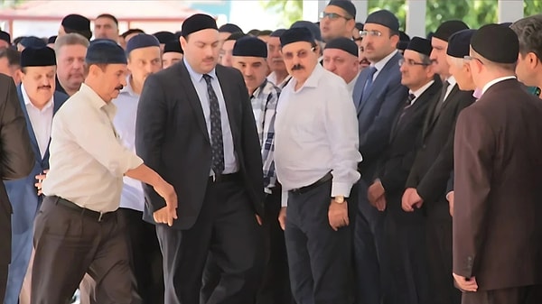 Bu yazı yayımlandıktan birkaç gün sonra cemaate ilk operasyon gerçekleştirildi. Ankara’da Süleymancılar cemaati mensubu dört isim gözaltına alındı.
