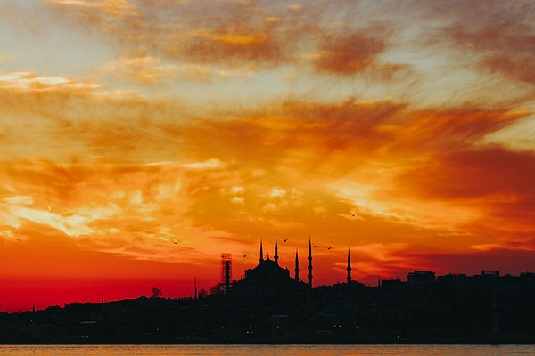 The 2025 Eid al-Adha offers a unique experience for those wanting to visit Turkey.