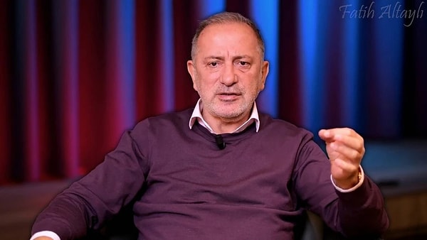 Bir grup, Altaylı'nın vicdanlı insanlara "it sürüsü" dediğini iddiasıyla protesto gerçekleştirdi. Görseli