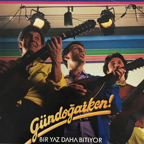 Müzikal kariyerine ek olarak 90’larda yapımcılık ve sunuculuk da yaptı.