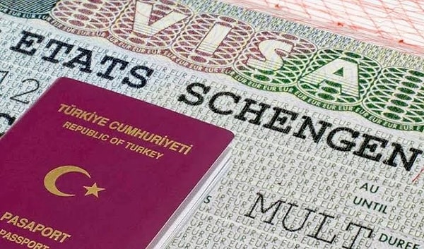 Schengen vizesi sorunsalı bitmiyor, vatandaşlar vize almayı geçti, vize görüşmesi için randevu bile bulamıyor.