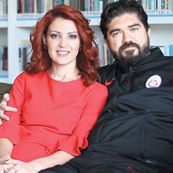 Rasim Ozan Kütahyalı ve Nagehan Alçı, Eylül 2023’te olaylı bir şekilde boşanmıştı.