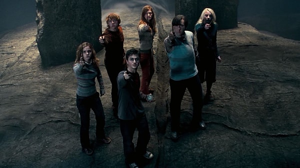 Harry Potter ve Zümrüdüanka Yoldaşlığı Filmi Kaçıncı Film?