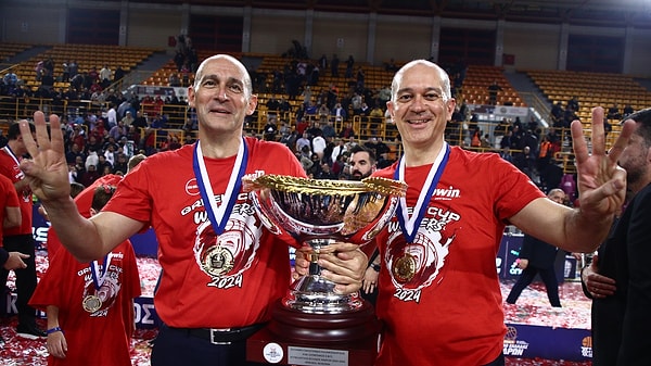 Olympiakos cephesinden Ataman'a suçlama Görseli