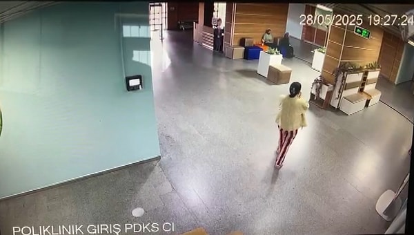 Hastanede dolaşıyor gibi yaparak bebeği kaçırmış.