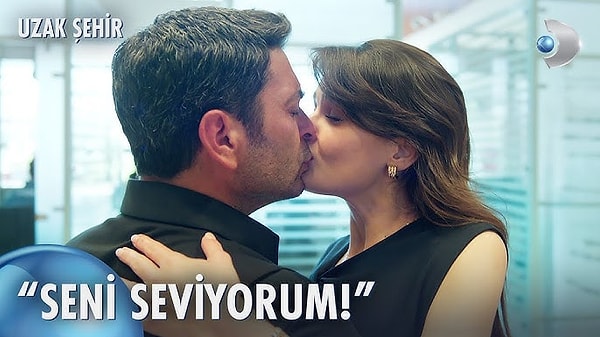 Uzak Şehir sezon finalinde Cihan, Alya'ya aşkını ilan edip ardından öptü. Görseli