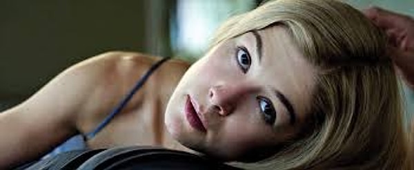 2. Gone Girl (2014) Görseli