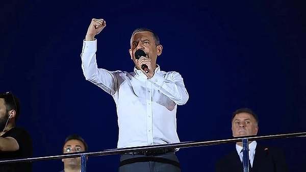 Özgür Özel’in, İstanbul Cumhuriyet Başsavcısı Akın Gürlek'e yönelik sözleri nedeniyle İstanbul’dan sonra Ankara Cumhuriyet Başsavcılığı da soruşturma başlattı.