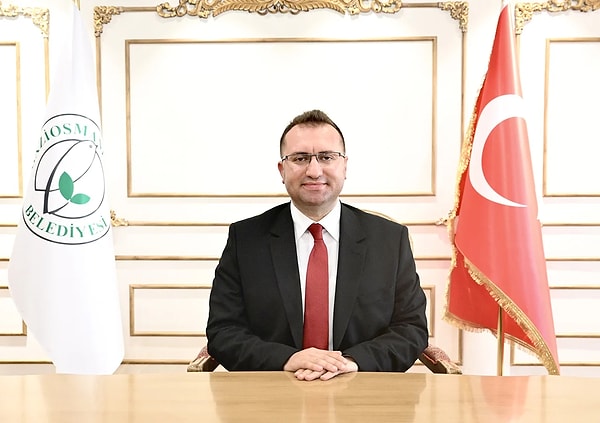 3. İstanbul İli Gaziosmanpaşa İlçe Belediye Başkanı Hakan BAHÇETEPE;