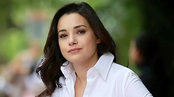 Özgü Namal Ödülleri ve Adaylıkları