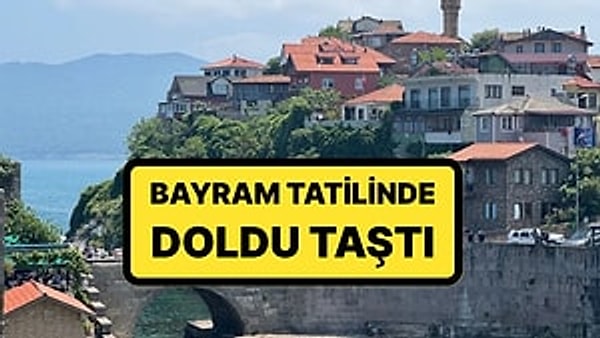 Tatilciler Bartın'ın Amasra ilçesine akın etti. UNESCO'nun Dünya Miras Geçici Listesi'ne eklenen Cenevizliler dönemine ait Amasra Kalesi'ne ilgi yoğundu.