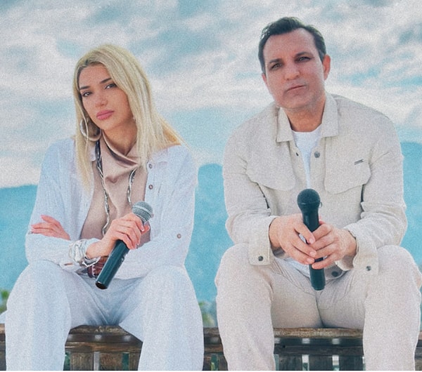 Türk pop müziğinin duygusal şarkılarının vazgeçilmez ismi Rafet El Roman, sadece müziğiyle değil, özel hayatıyla da yıllardır mercek altında. Görseli