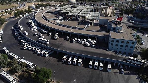İzmir Otogarına Nasıl Gidilir, Hangi Otobüsler Gidiyor? Görseli