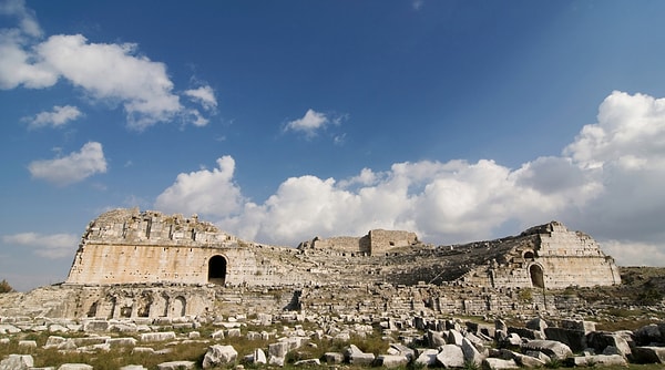 Visiting Hours and Entrance Fee
