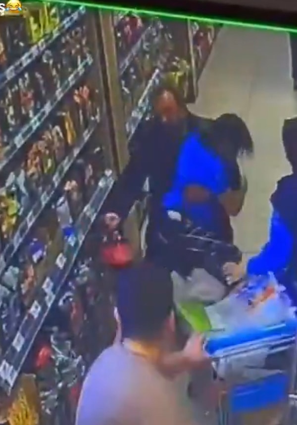 Bazı kahramanlar pelerinsizdir sözü tam da onun içindi! Görseli