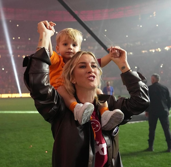 Kat Kerkhofs da eşinin sözlerine kayıtsız kalmamıştı Görseli