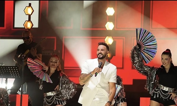 Gökhan Özen podzielił się swoimi córkami!