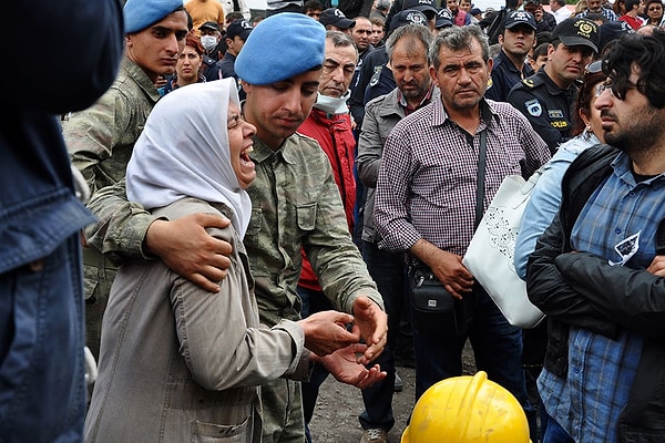 13 Mayıs 2014 tarihinde tüm ülke karanlığa gömüldü.