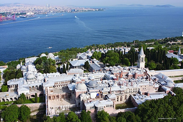 Zehra, 3. sıraya Topkapı Sarayı'nı aldı.