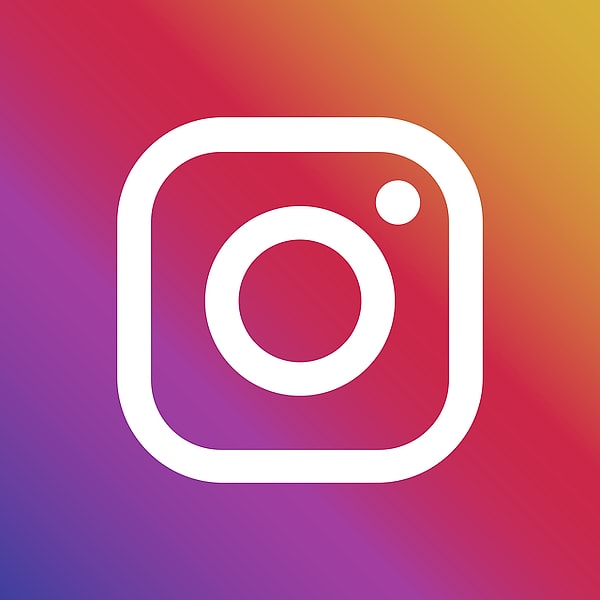 Rapora göre, % 2'lik artışla Instagram Türkiye'de yüzde 40 oranında haber amaçlı kullanılıyor. Görseli