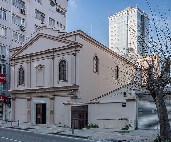 3. Santa Maria Catholic Church