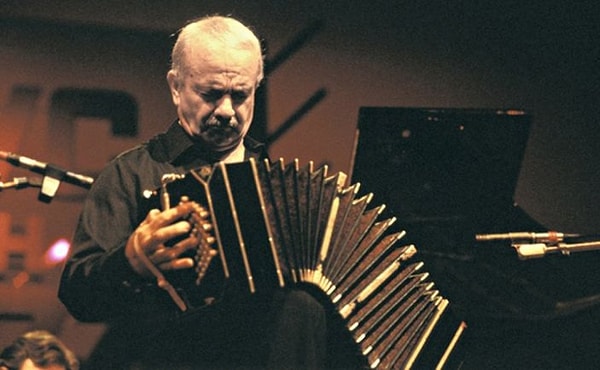 11. Bandoneon - Arjantin