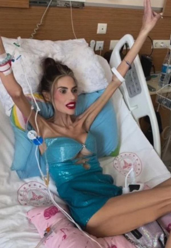 Sağlık sorunları nedeniyle cezaevinden tahliye edilen Nihal Candan’ın 37 kiloya kadar düştüğü ve kendisine anoreksiya nevroza teşhisi konduğu açıklanmıştı.
